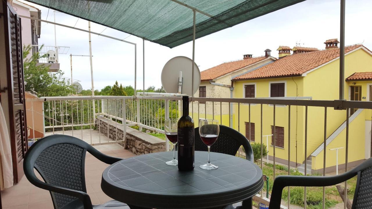 Apartman Ema 4+2 Koromačno 外观 照片