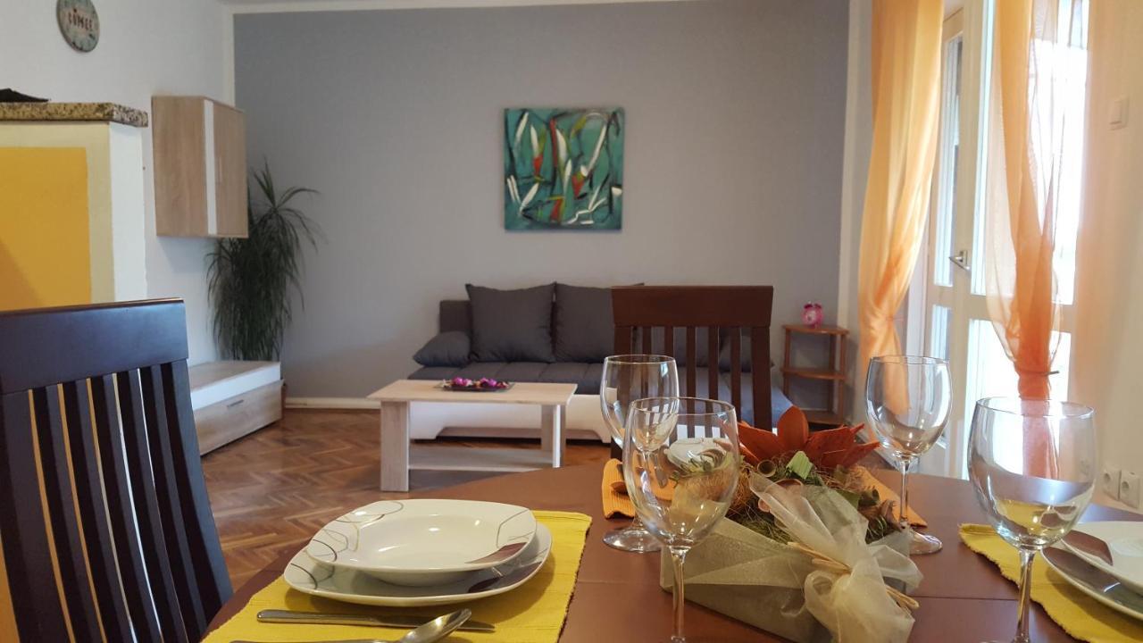 Apartman Ema 4+2 Koromačno 外观 照片